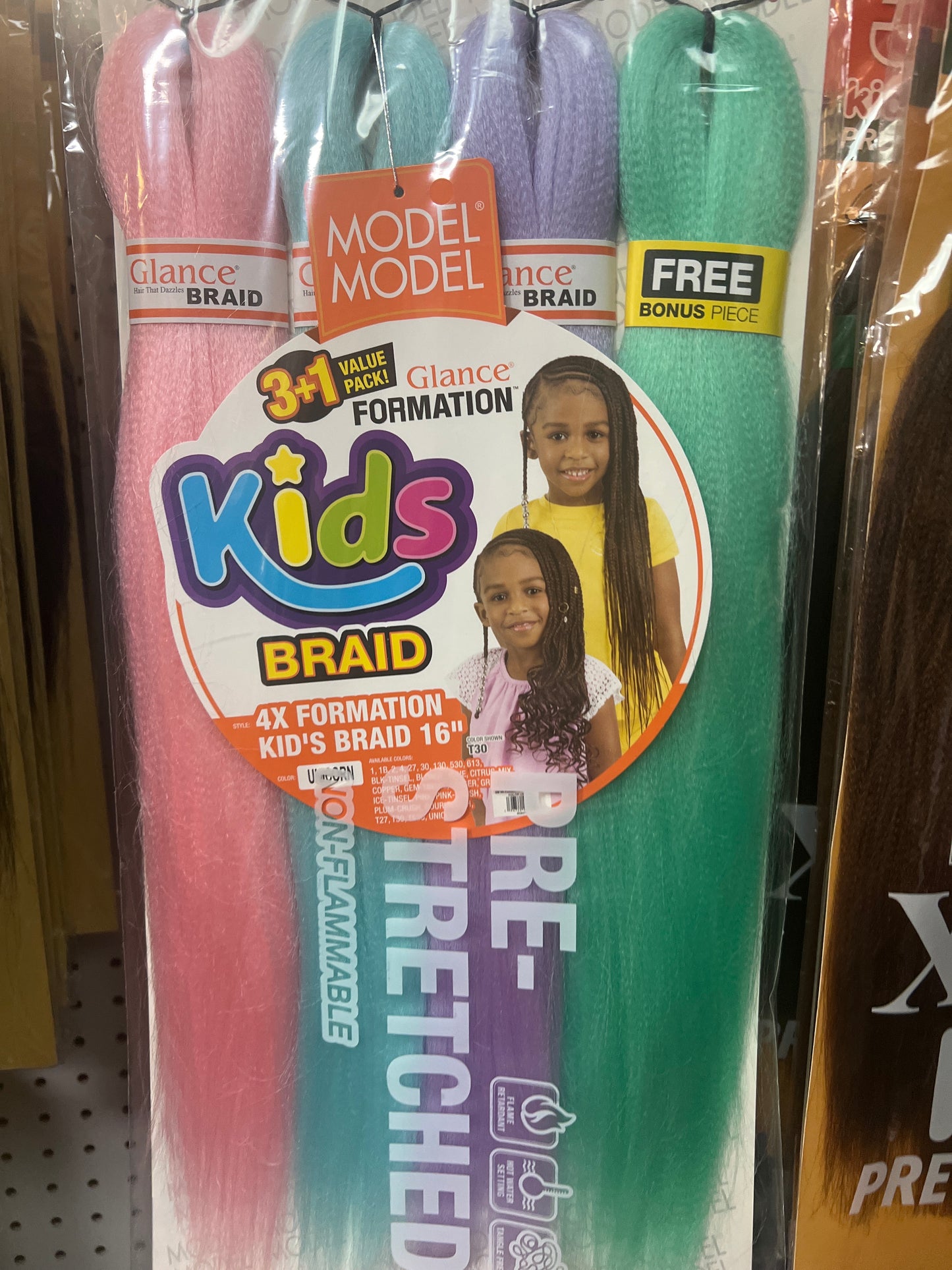 Model Model Kids Braids 32/16 inches/ Color Unicorn