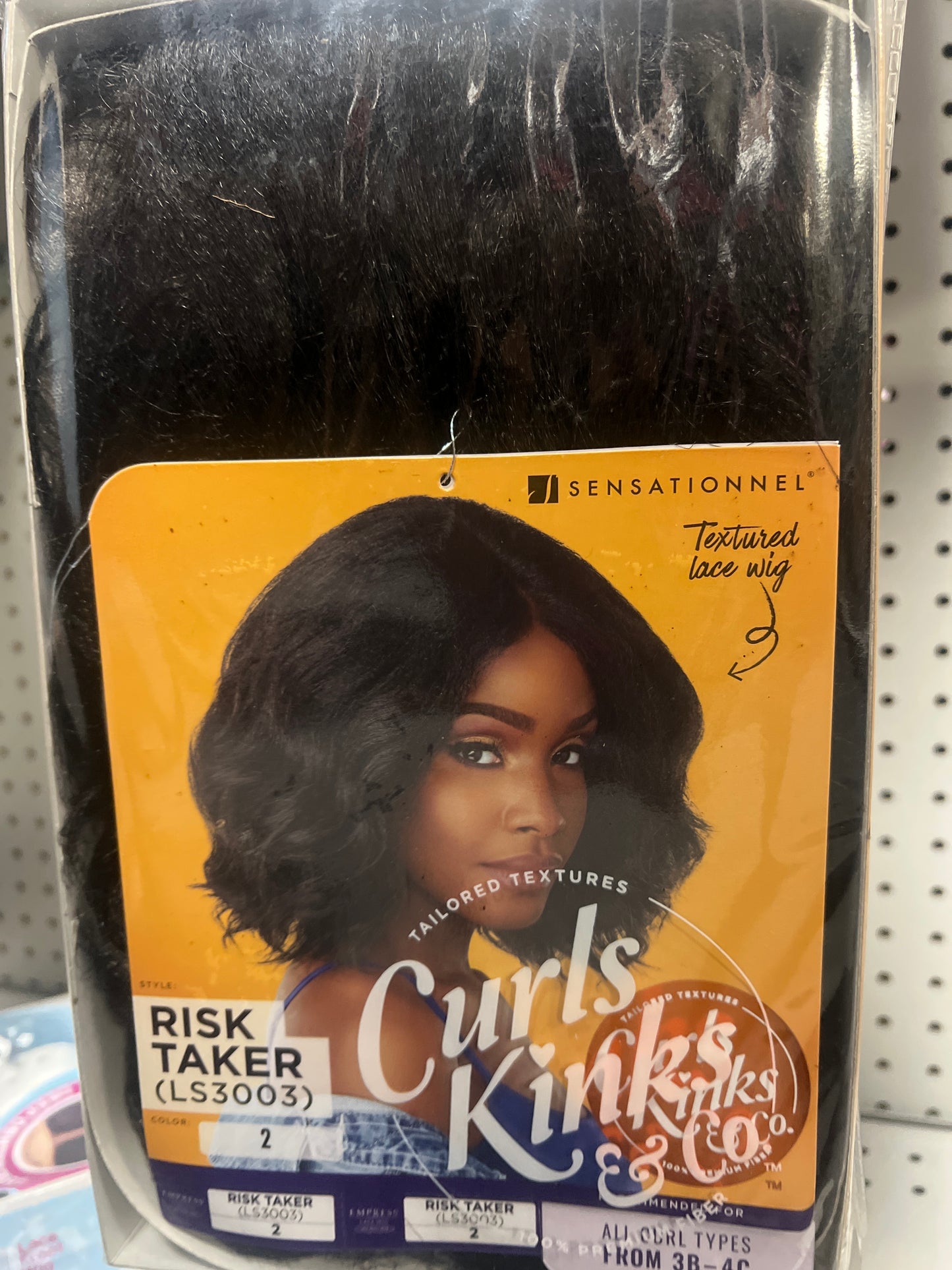 Risk Taker (LS3003) Kinky Curly Wig, 3B-4C curl pattern